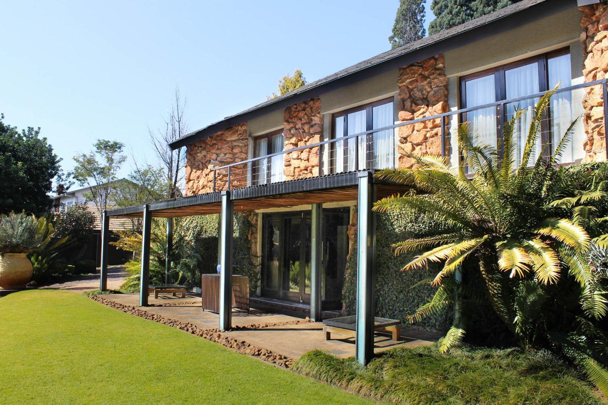 Serene Place Guest House & Conference Venue Affordable Luxury With Backup Power 鲁德普特 外观 照片